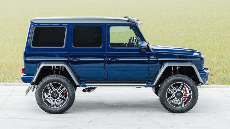 2019 Mercedes-Benz G 500 4x4 combines luxury features with extreme off ...