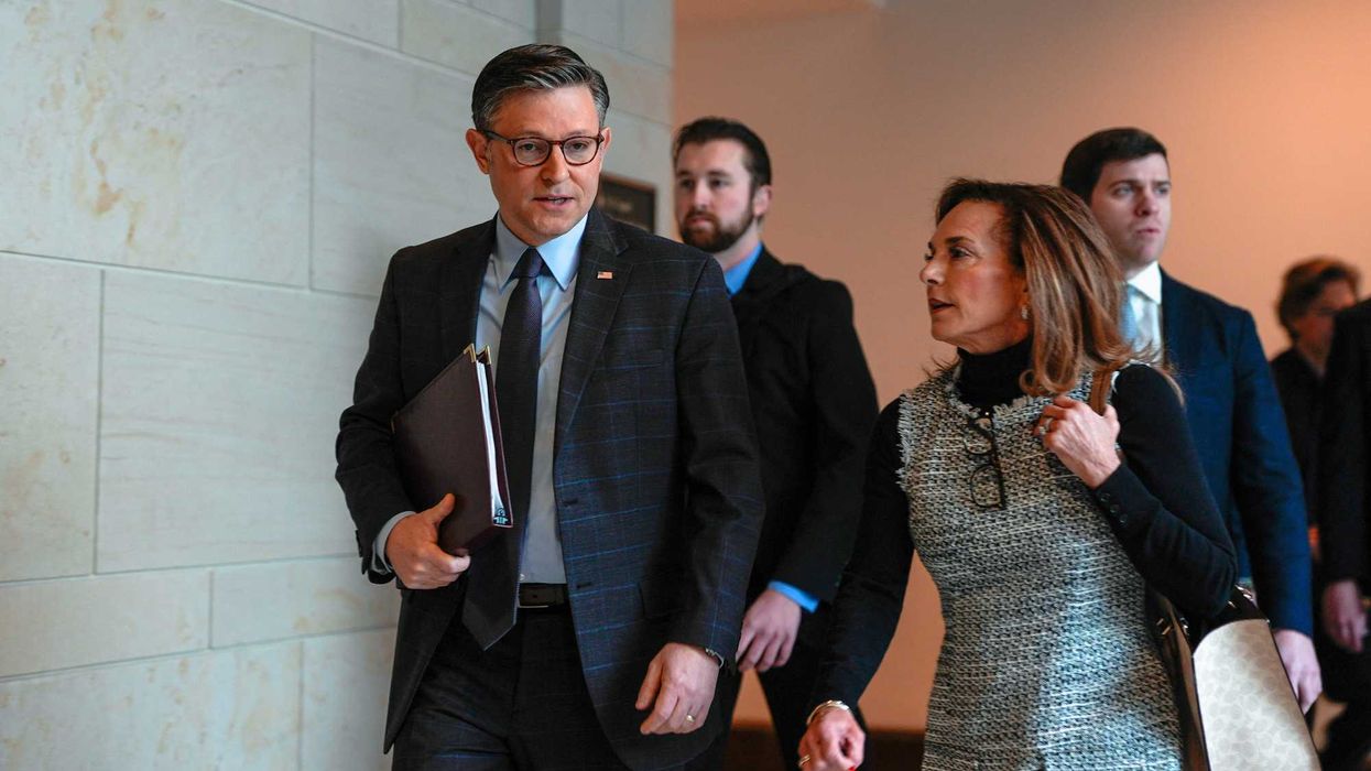 Data expert says GOP has 'no way on earth' to keep House unless Trump ...