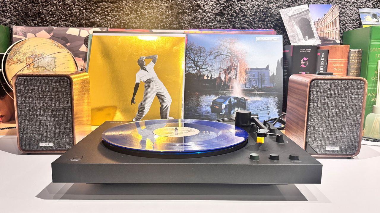 Sony’s new Bluetooth turntables feature great-sounding built-in phono ...