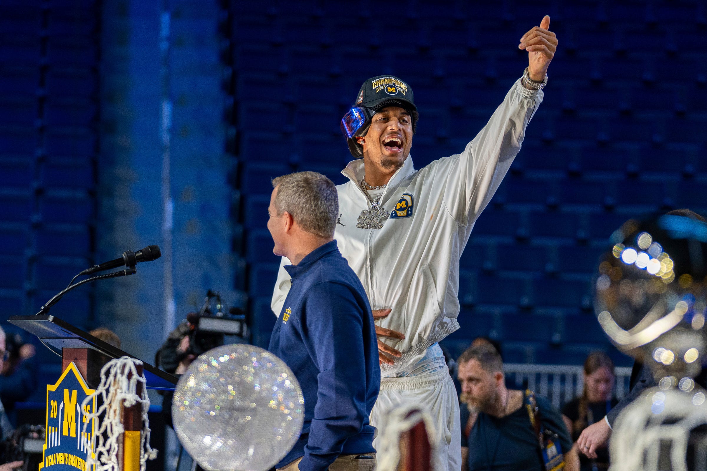 Two Wolverines to go top 10 in NBA Draft? This mock draft says so