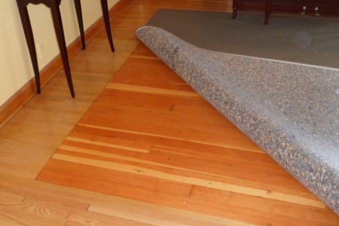 look-under-the-carpet