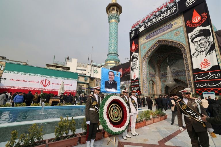 US announces new sanctions against Iran oil sector