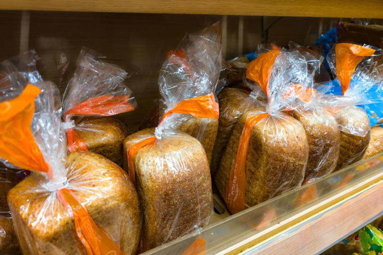 Budget supermarket loaves found to be 'healthiest' beating £3 artisan bread