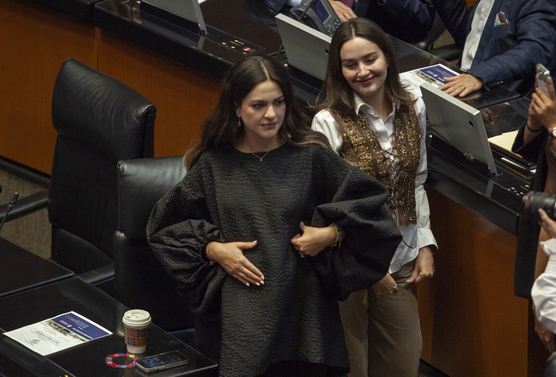 Andrea Chávez deja el Senado tras aprobación de licencia: estas son las razones