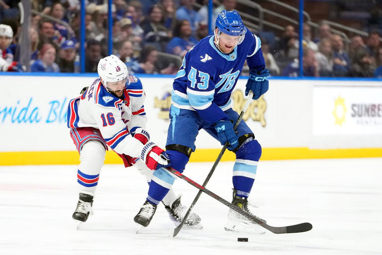 Kartye scores 2 goals as the Rangers beat the Lightning 4-2