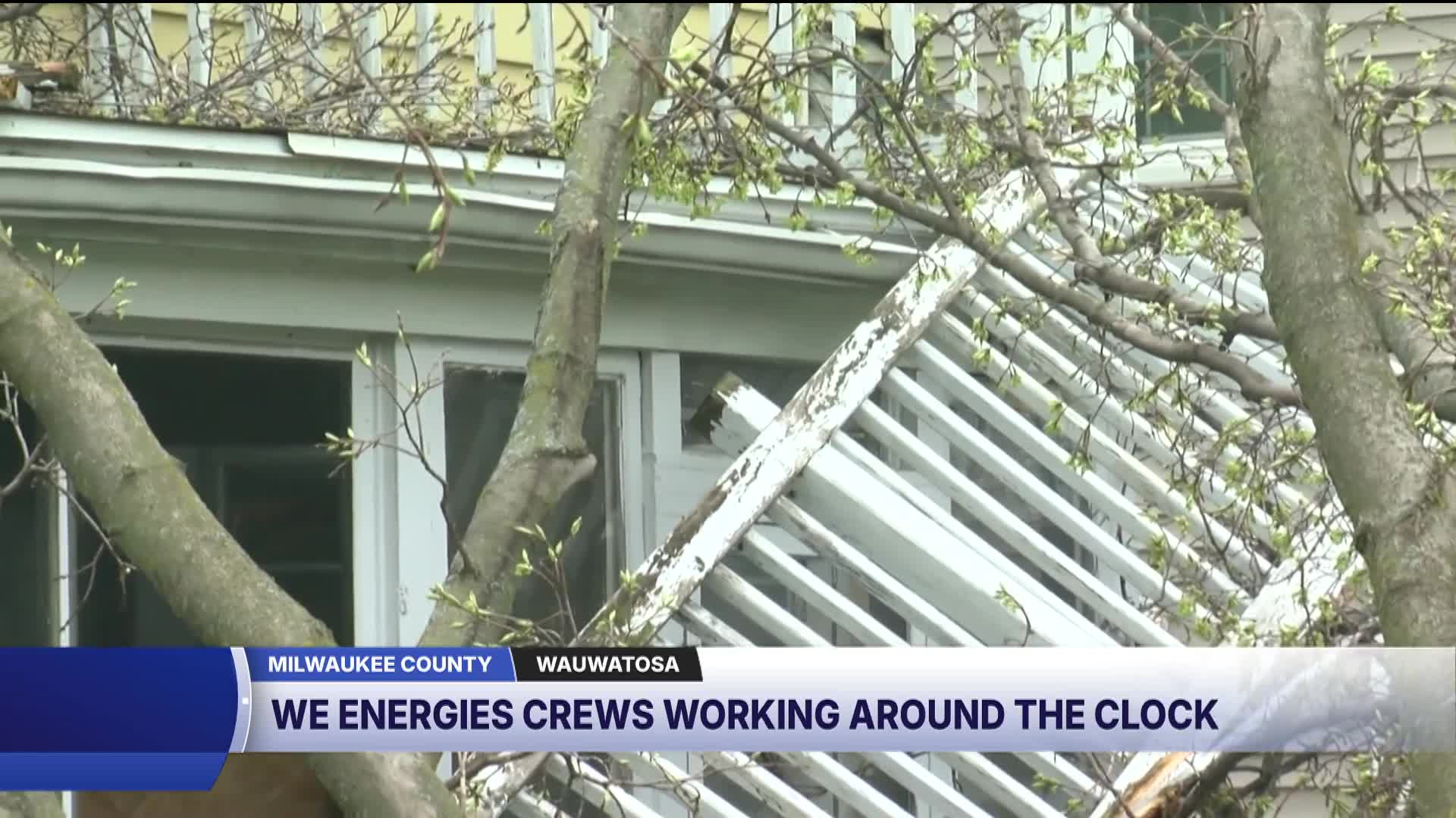 Storm damage leaves dozens without power as crews work to repair lines ...