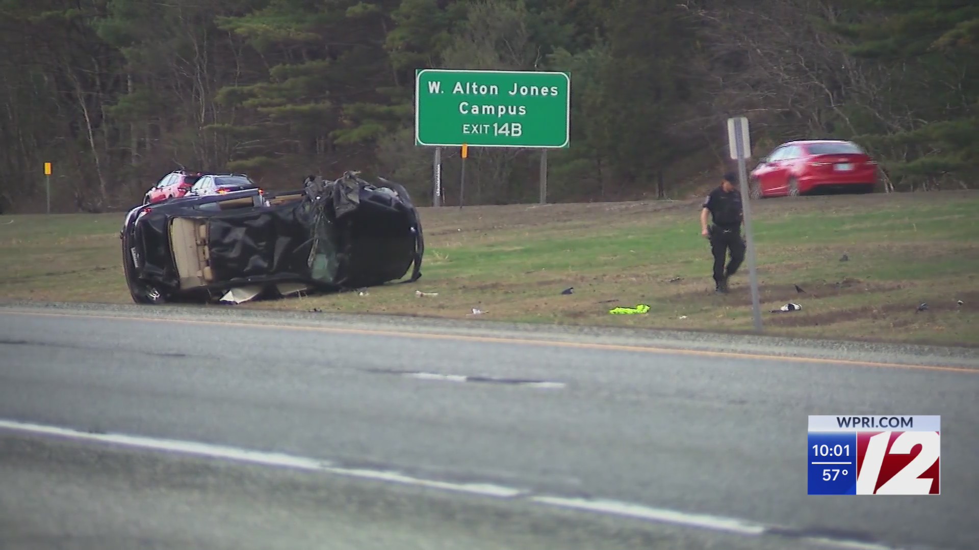 2 seriously injured in rollover crash on I-95 South