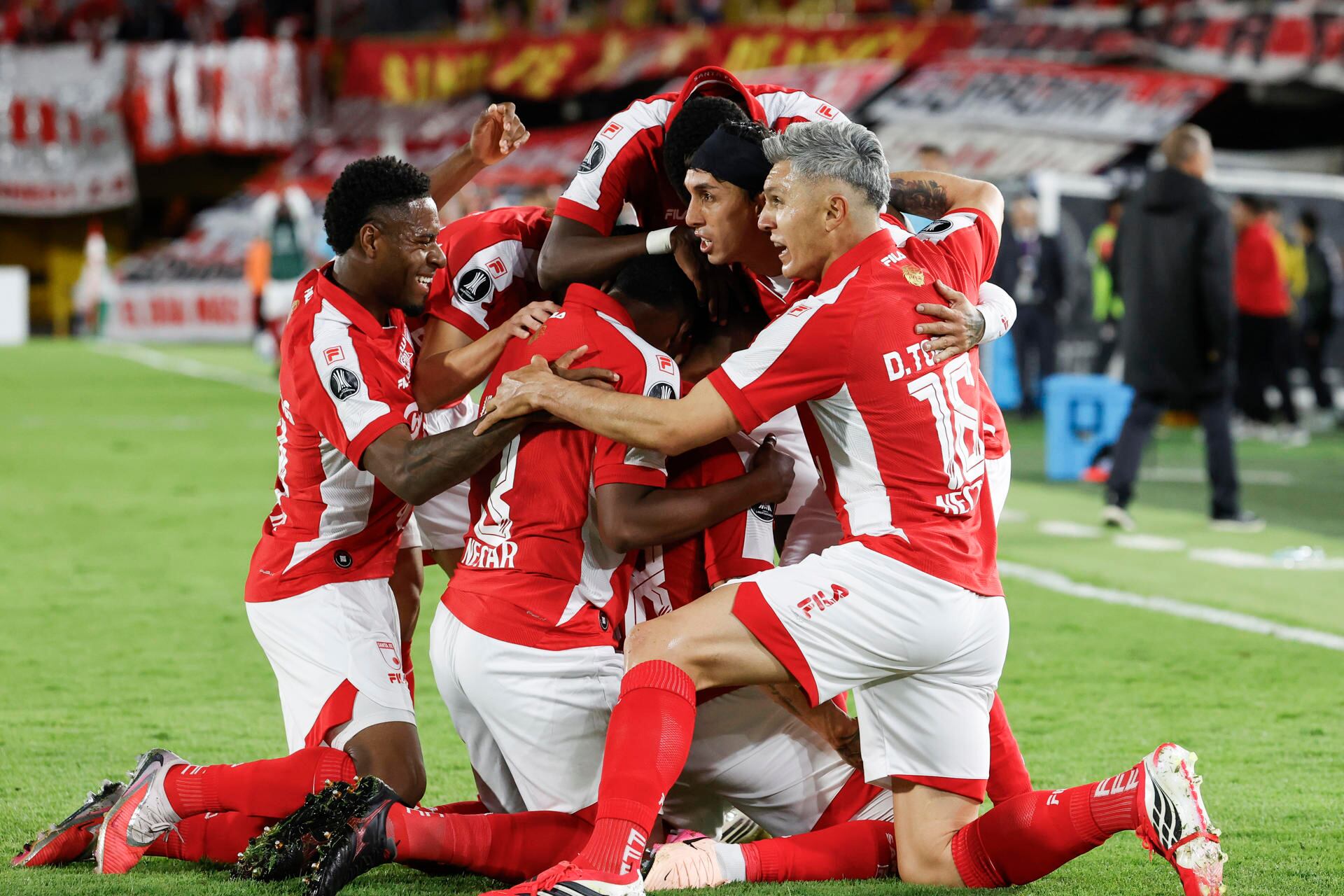 En vivo: siga cada jugada de Platense vs. Independiente Santa Fe en ...
