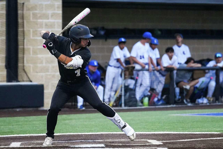 Lehman back to baseball after suspensions of 10 players, coach over ...