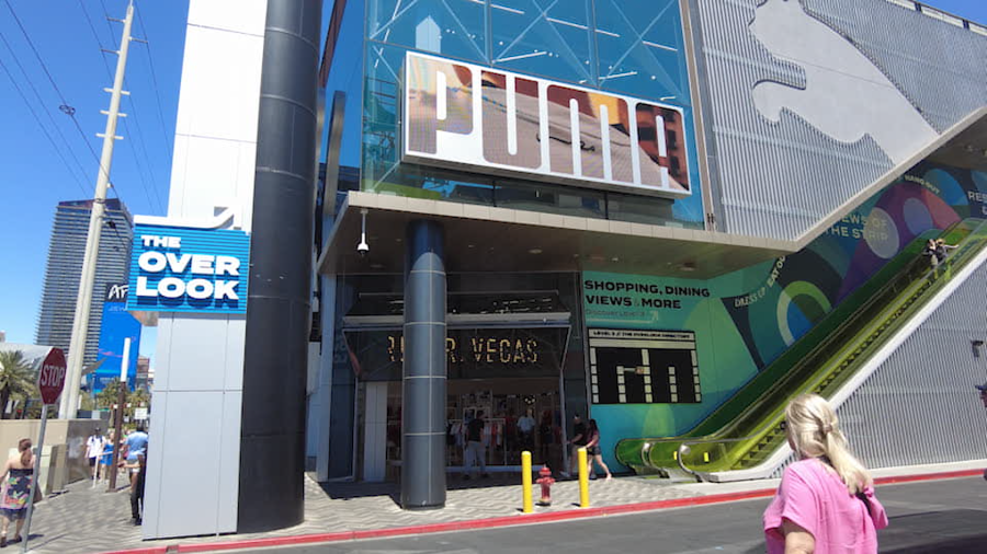 Shoe store on Las Vegas Strip debuts AI concierge