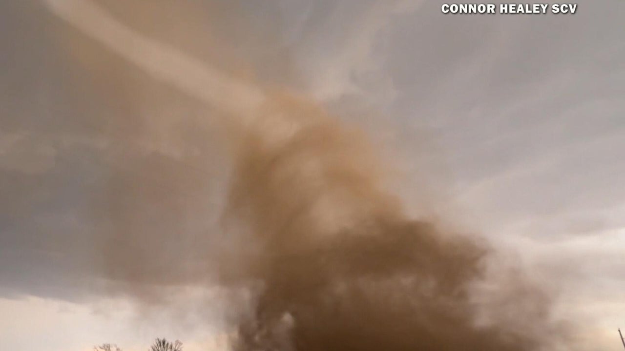 Tornadoes sweep US as storms travel east