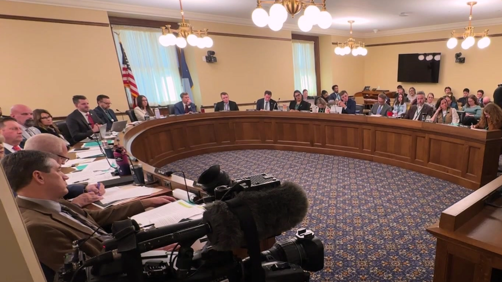 Process for impeachment investigations against Walz, Ellison fails to ...