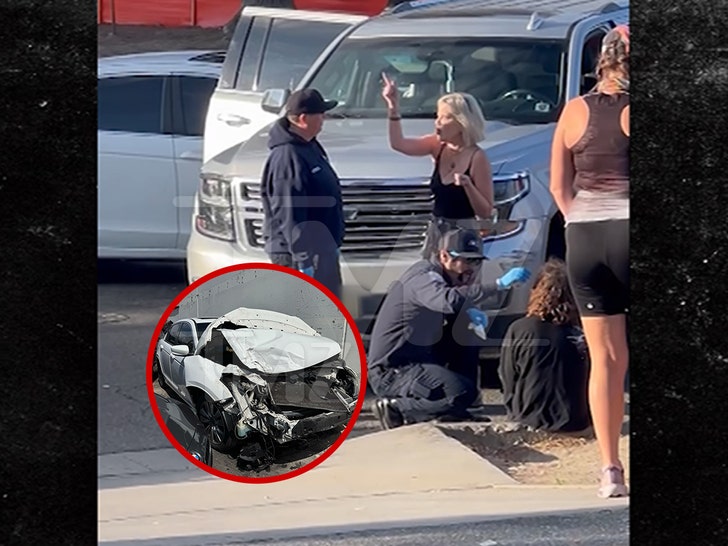Tori Spelling transported to hospital after car hit by another driver