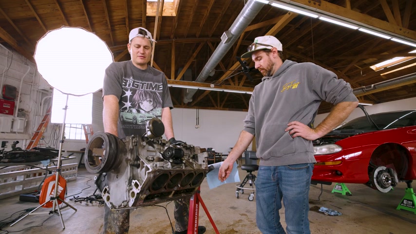 Engine destruction aftermath and post-mortem reveals cause of failure ...
