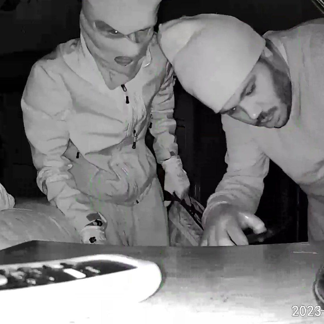 Robbery reveals sinister plot to kill a man with a root beer float<br><br>