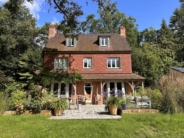 'We sold in Chiswick for £1.35 and upsized to Wiltshire for £975k'