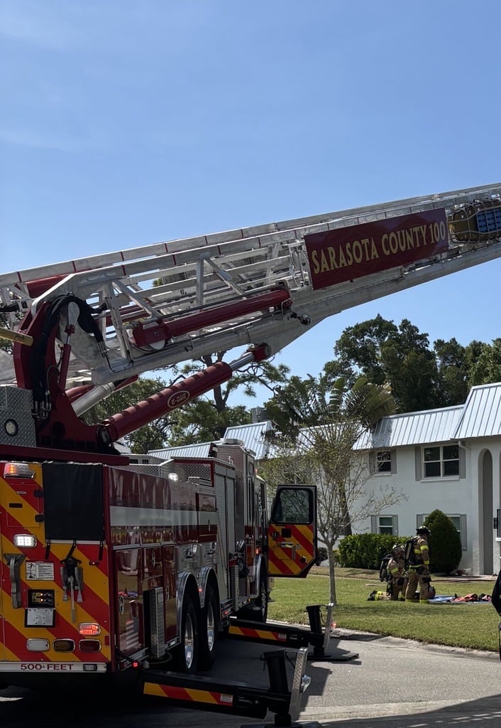 One person, three cats saved in Sarasota apartment fire