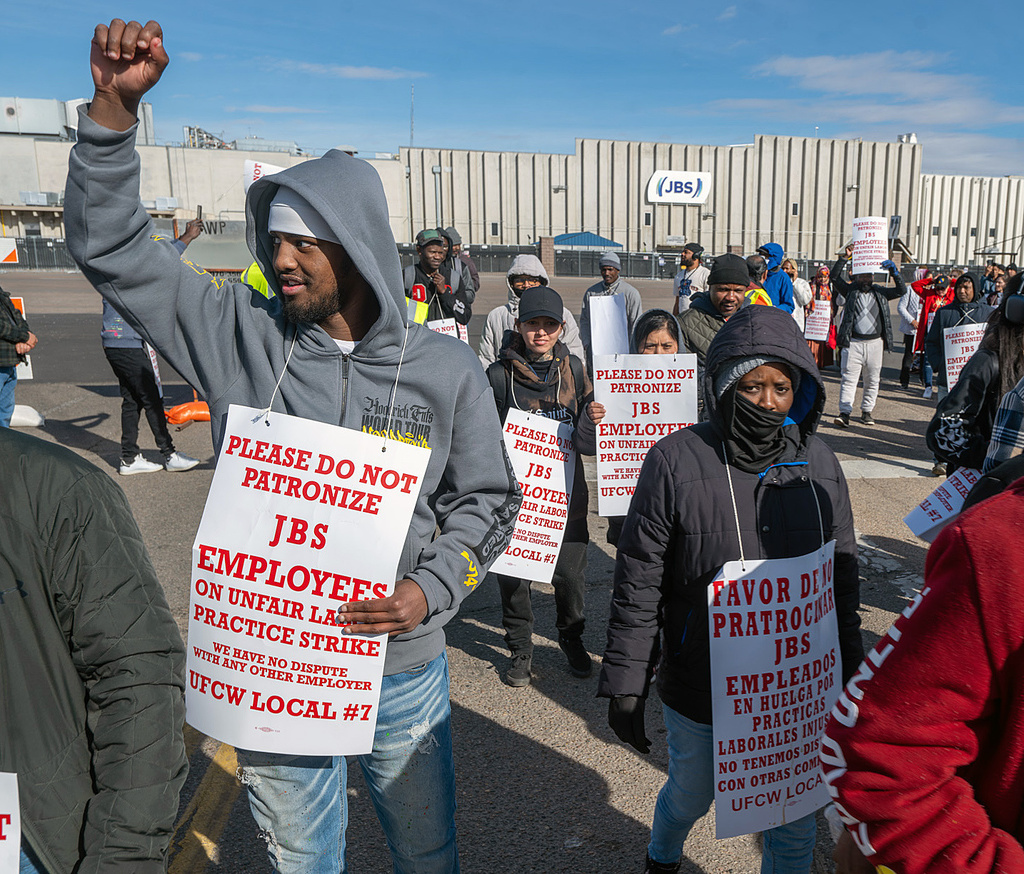 Workers plan to halt strike at major US meatpacking plant and resume ...