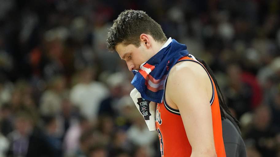 5 sad observations from the Illinois basketball loss to UConn in the Final Four<br><br>