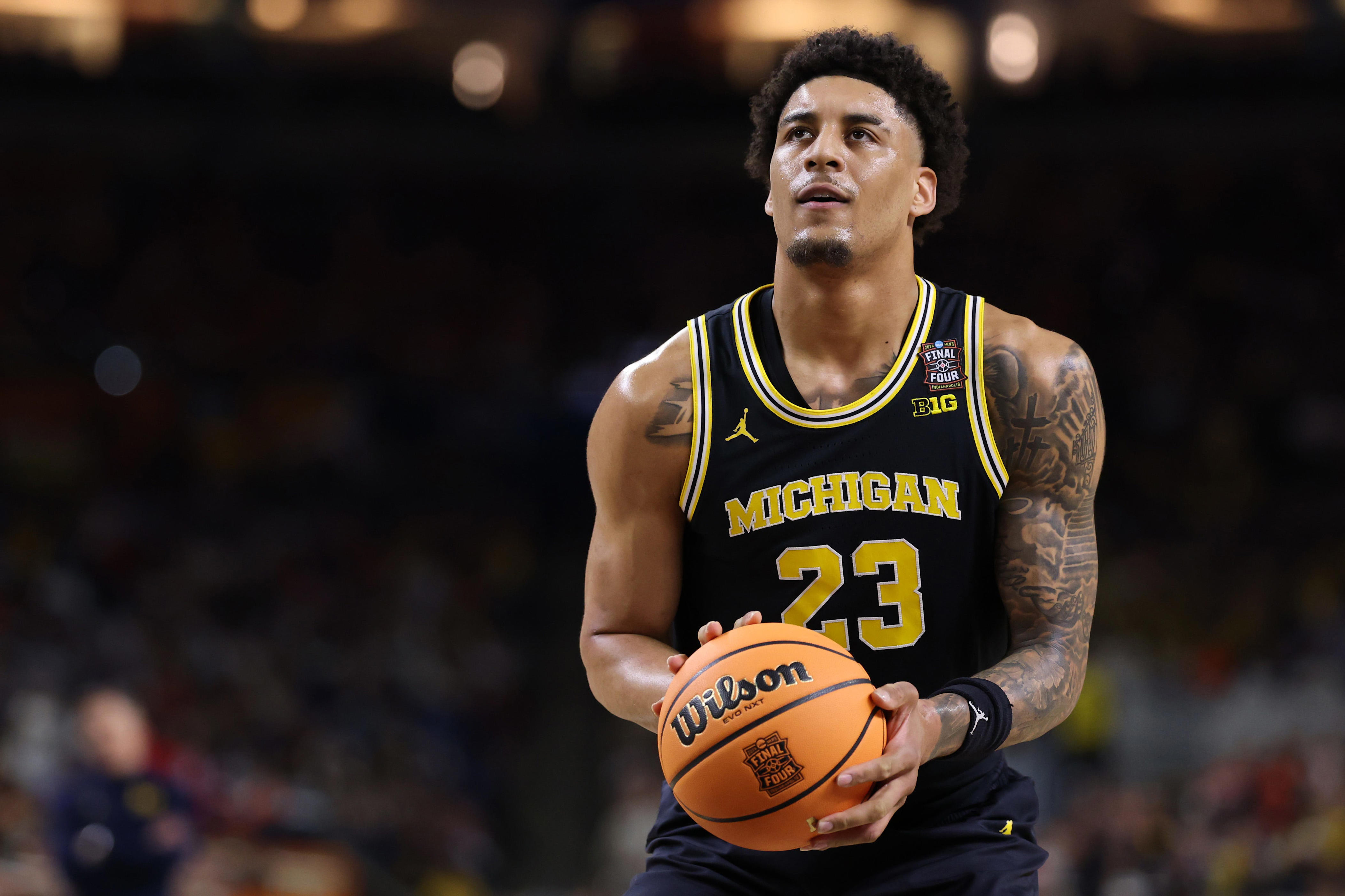 Yaxel Lendeborg injury update: Michigan star leaves Final Four game<br><br>