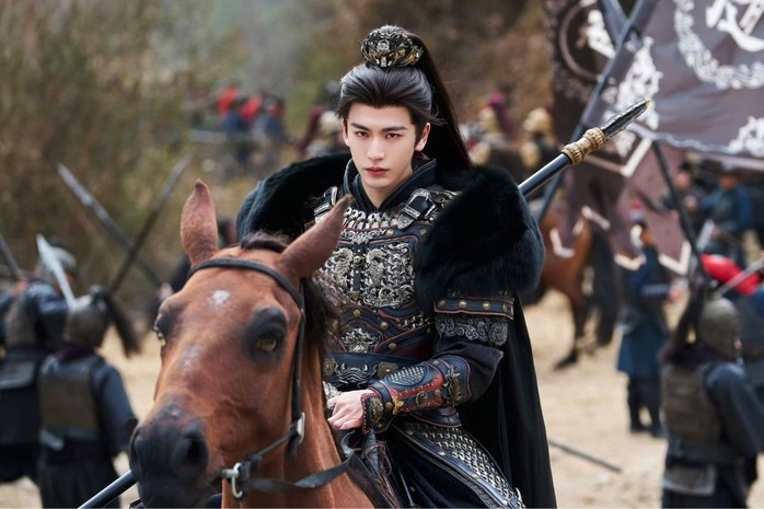 Trương Lăng Hách gây tranh cãi, Cục Phát thanh Truyền hình Trung Quốc họp khẩn