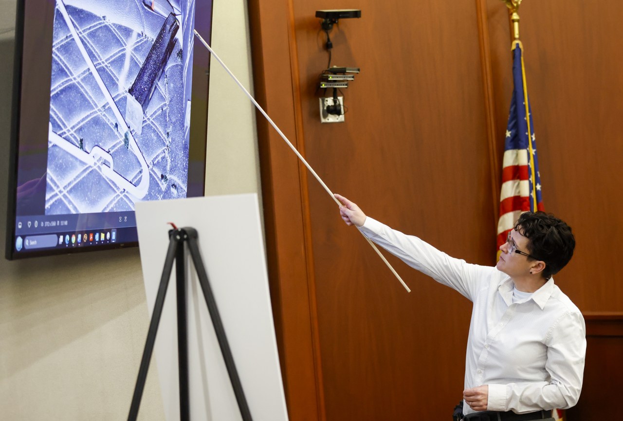 The CSI detective who smelled trouble in her own police department<br><br>