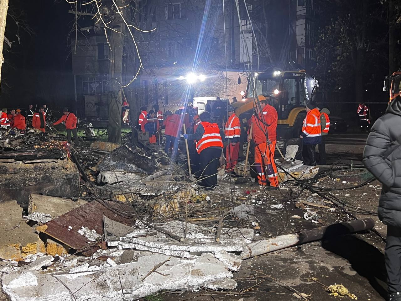 Russian drone strikes damage residential buildings in Odesa, injuring at least 3<br><br>