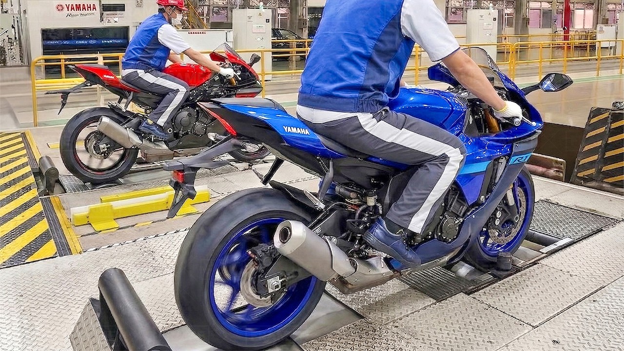 Japan best motorbike factory: Inside Yamaha production line building ...