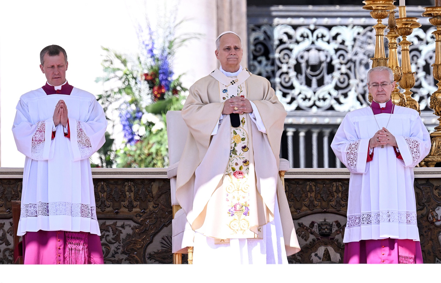 León XIV convoca una vigilia de oración por la paz en el Vaticano el ...