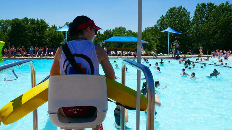 A new Overland Park neighborhood pool? City to talk possibilities in ...