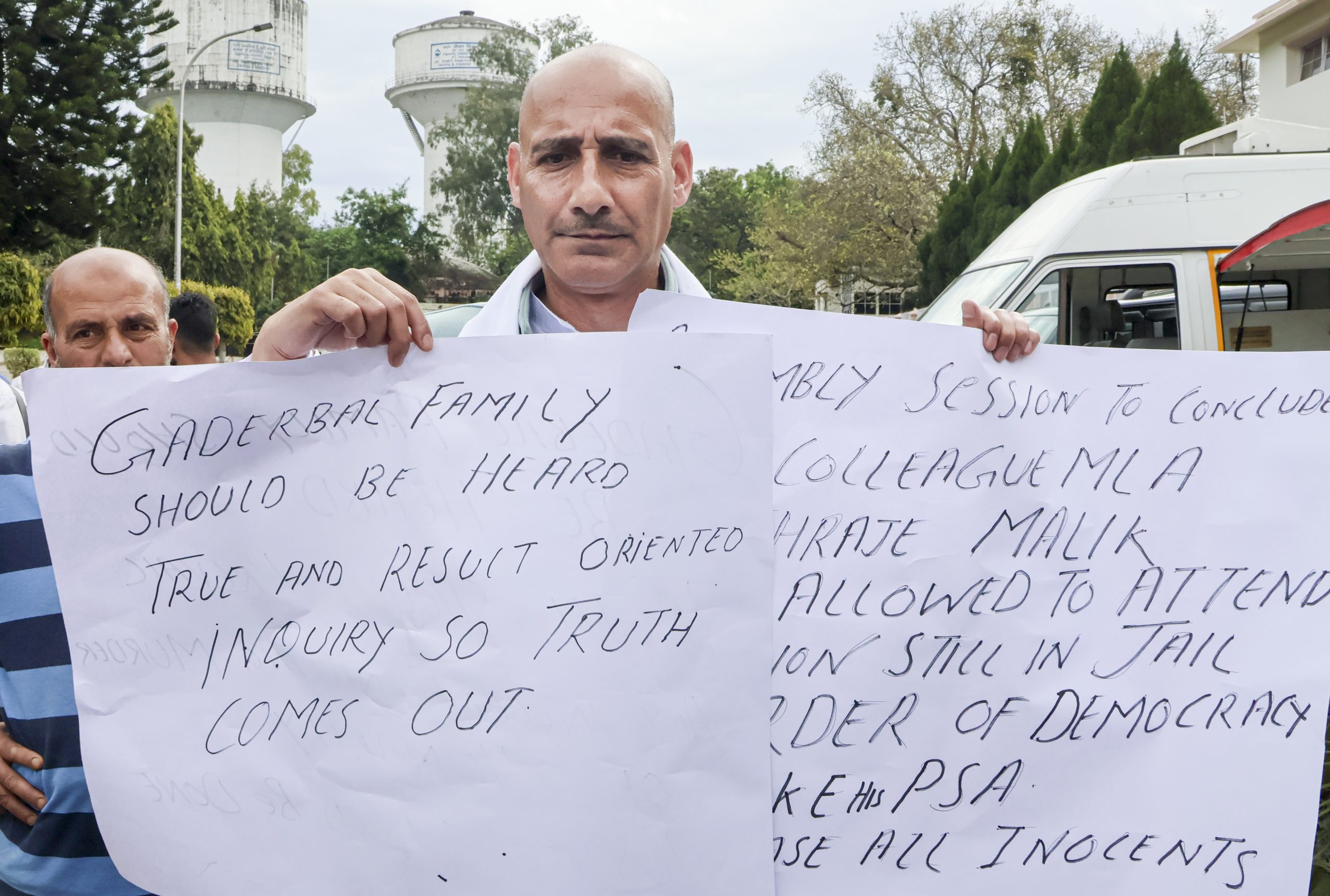 'Return the body': Demand of slain Ganderbal man's kin echoes in J&K ...