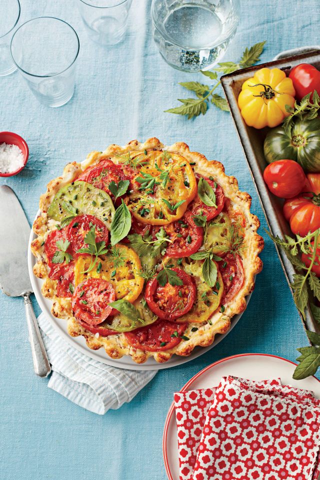 Tomato Pie Recipe: Tomato, Cheddar, and Bacon Pie