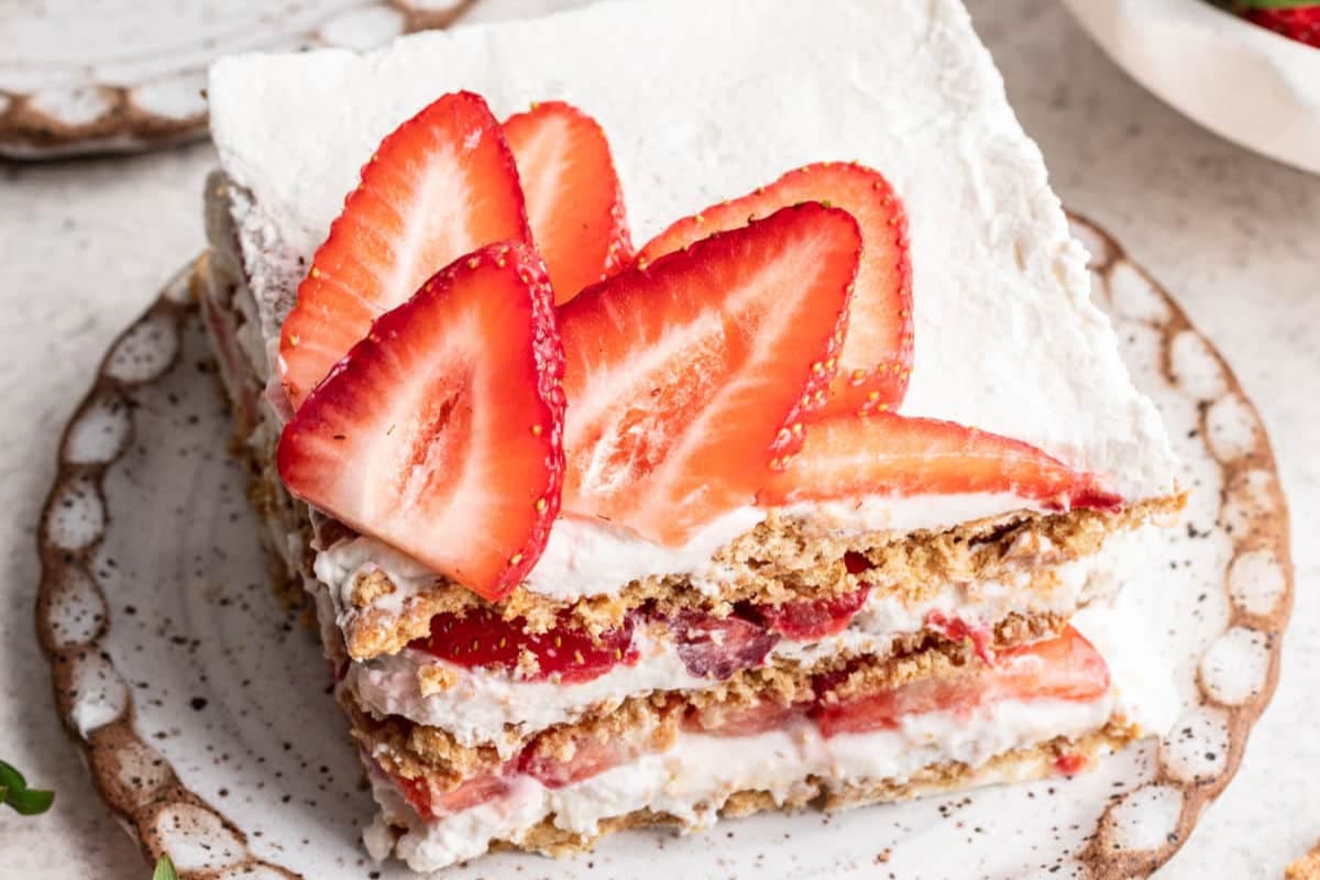 20 strawberry recipes that make that extra basket feel like a smart move