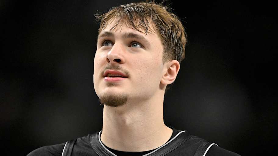 Cooper Flagg's weakness is exposing exactly who the Mavericks must stay ...
