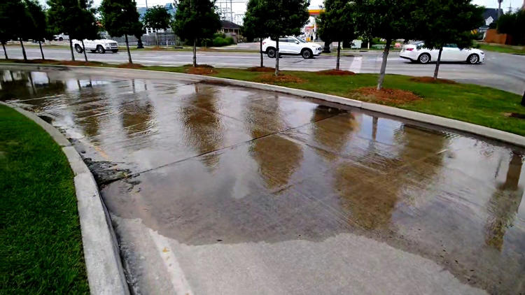 Lane closures in place on West Esplanade as crews repair water line