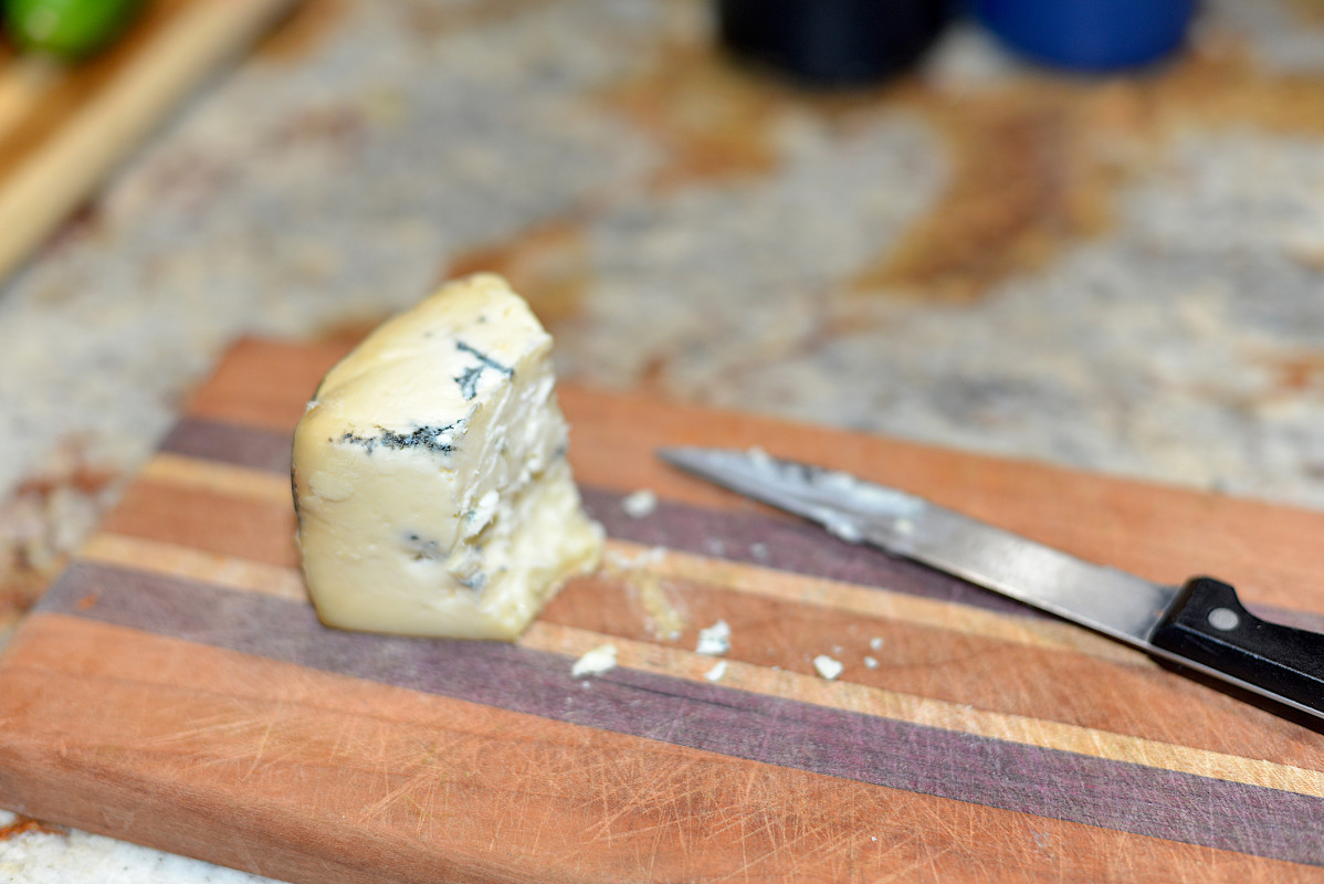 Food safety experts explain if you can safely cut mold off cheese