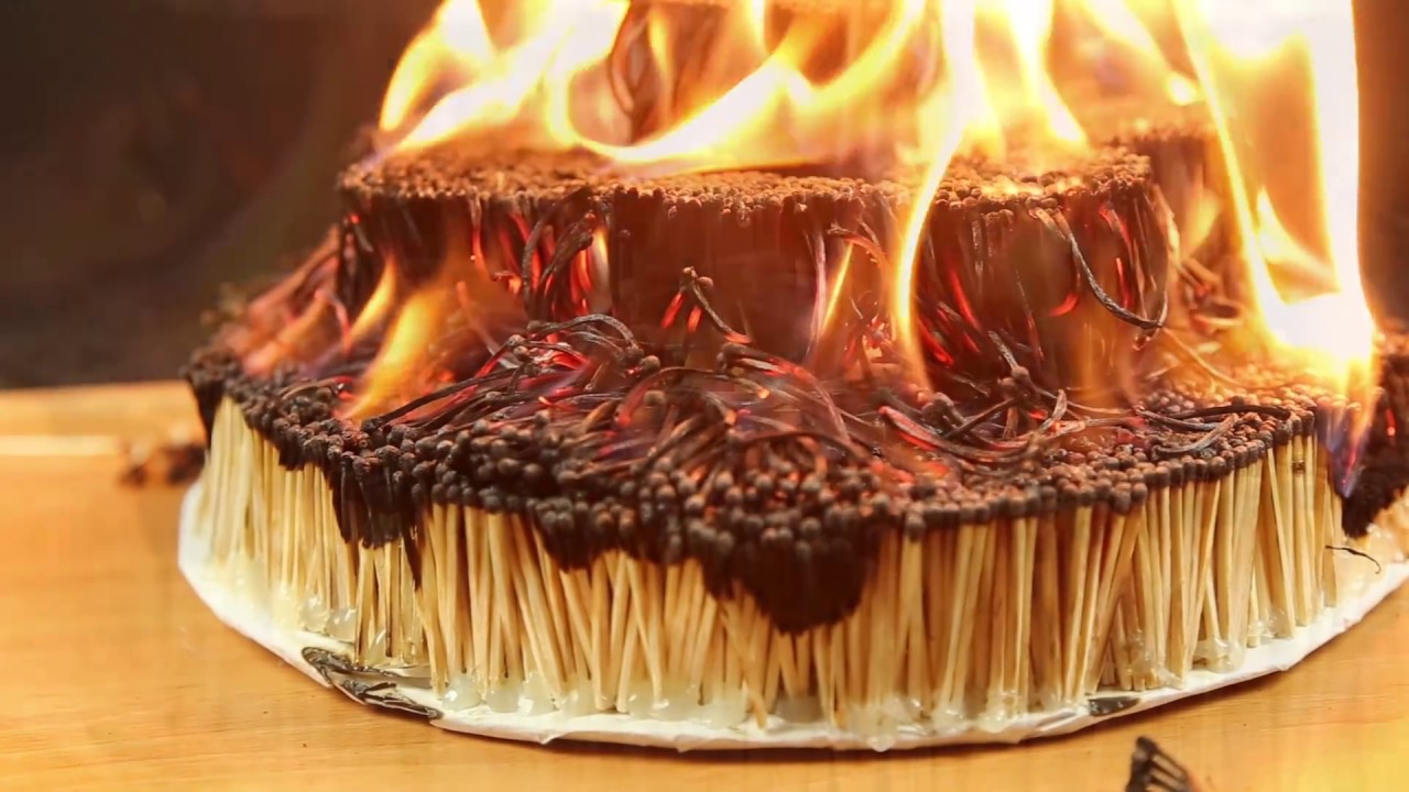 Experiment 10 000 matches chain reaction