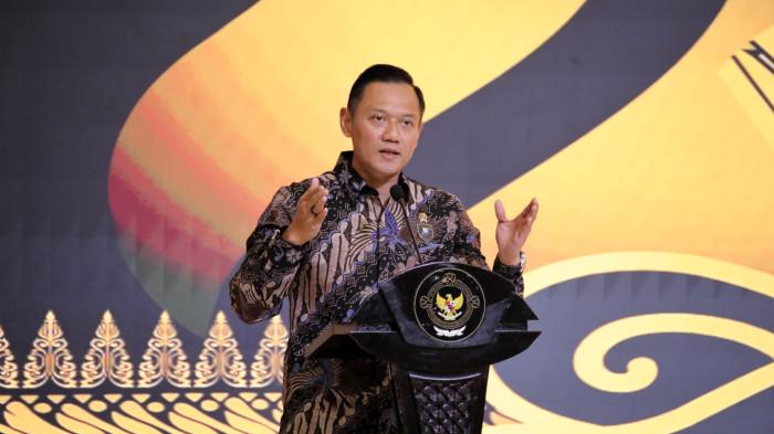 Menteri Koordinator Bidang Infrastruktur dan Pembangunan Kewilayahan Agus Harimurti Yudhoyono (AHY).