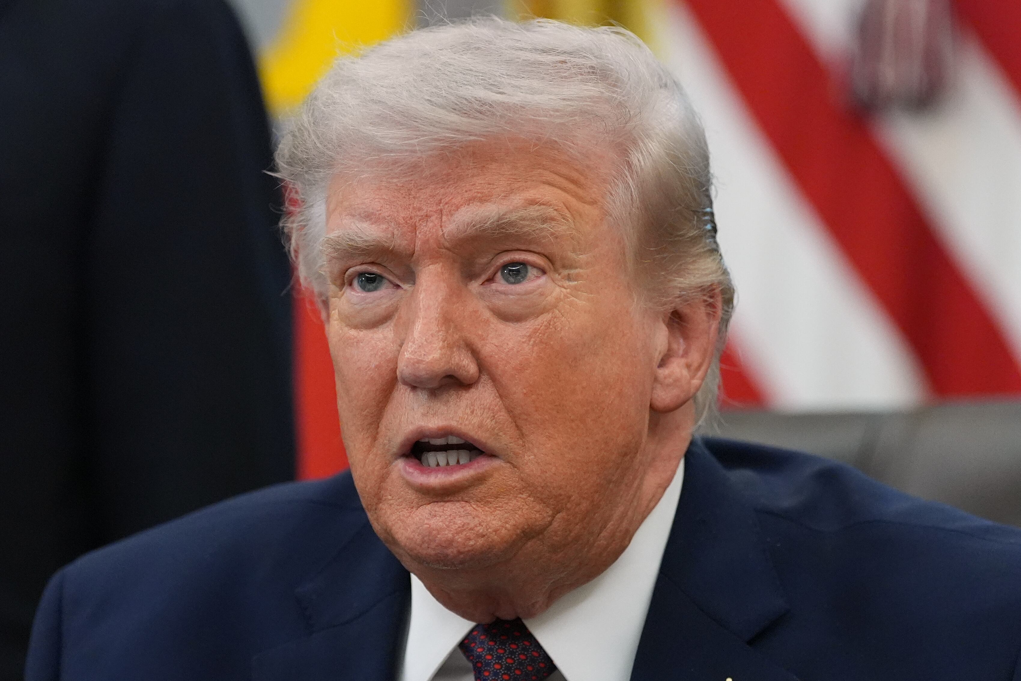 Donald Trump vuelve a arremeter contra el papa León XIV: “Este es el mundo real, es un mundo desagradable”