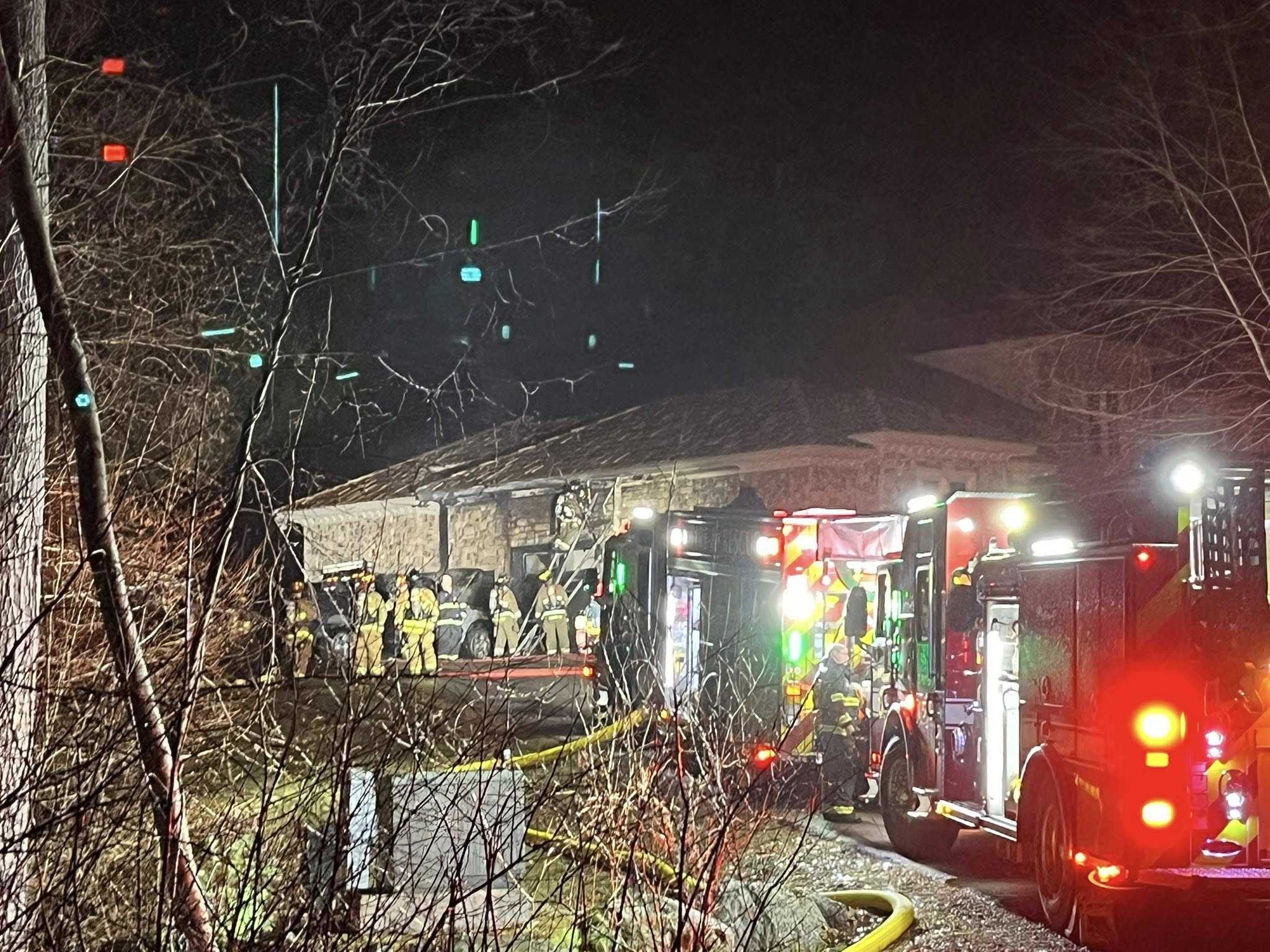 Fire crews: North Hampton vehicle fire extinguished before ...