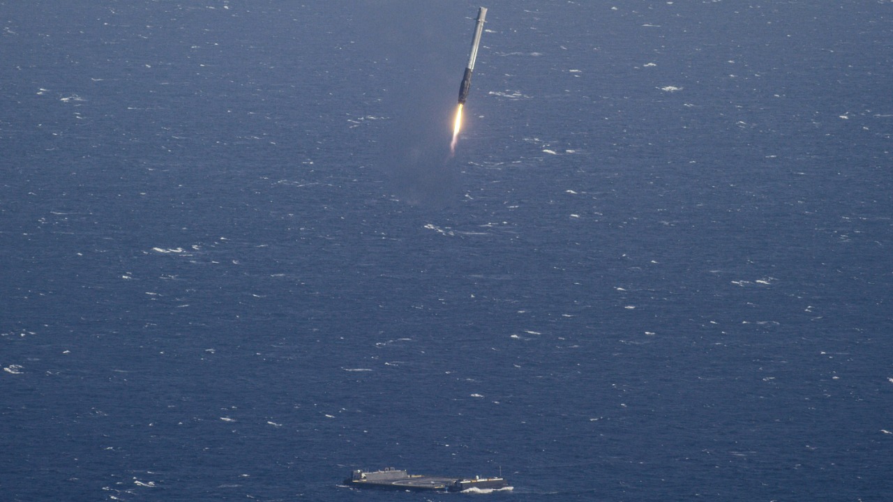 China reportedly tests first ship-launched hypersonic missile
