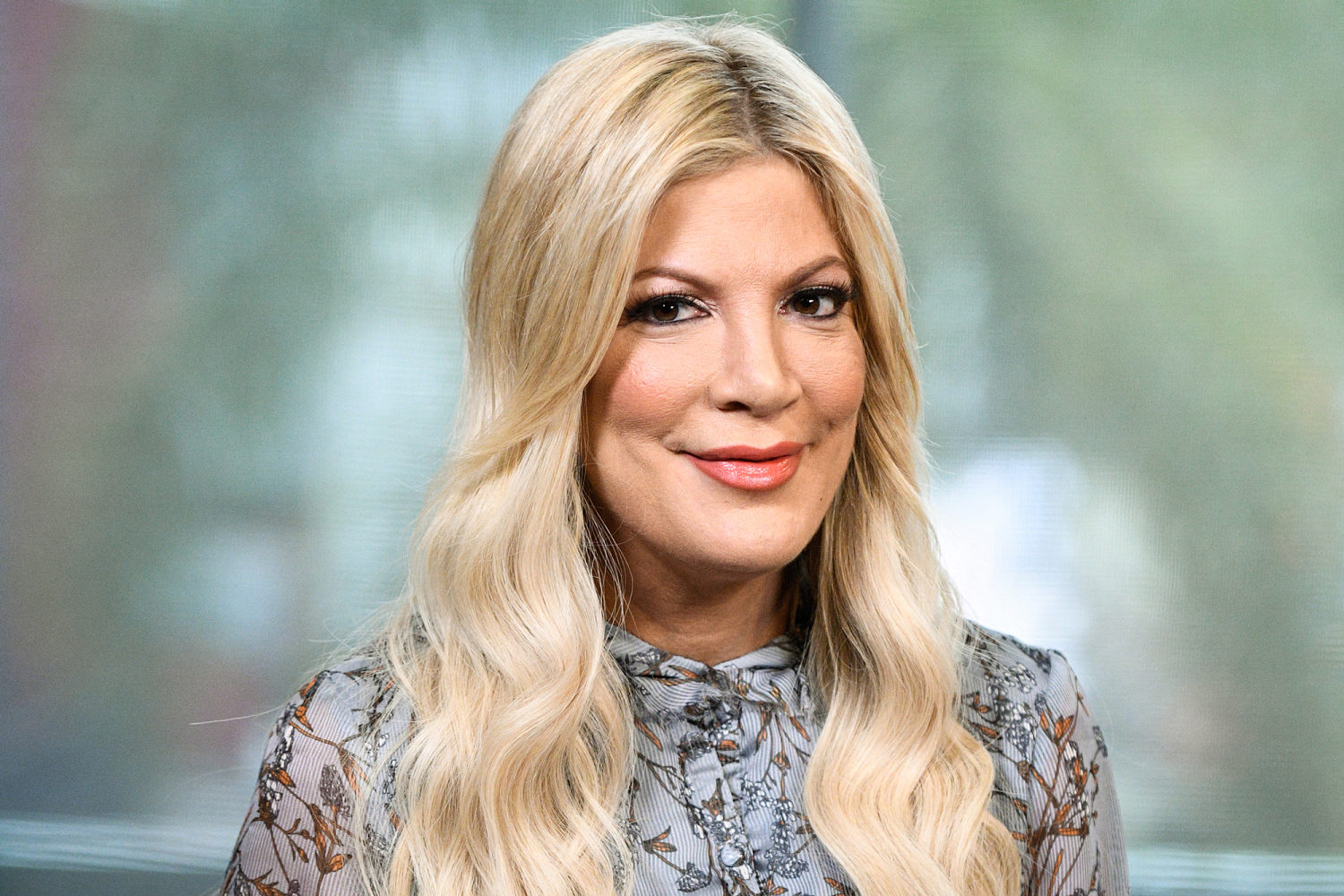 Tori Spelling and seven children taken to hospital after car accident<br><br>