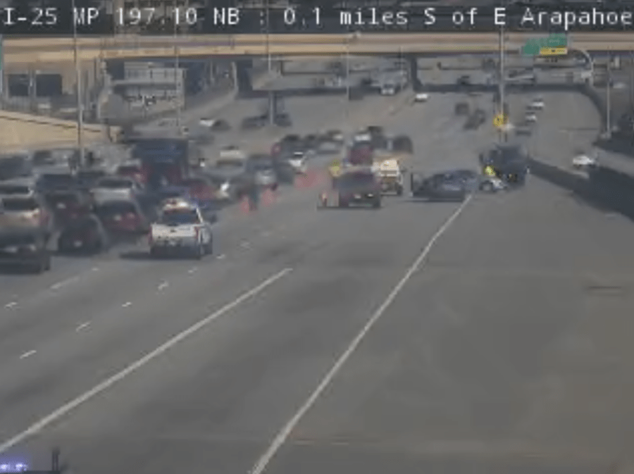 1 killed in crash on I-25 near Greenwood Village Easter morning