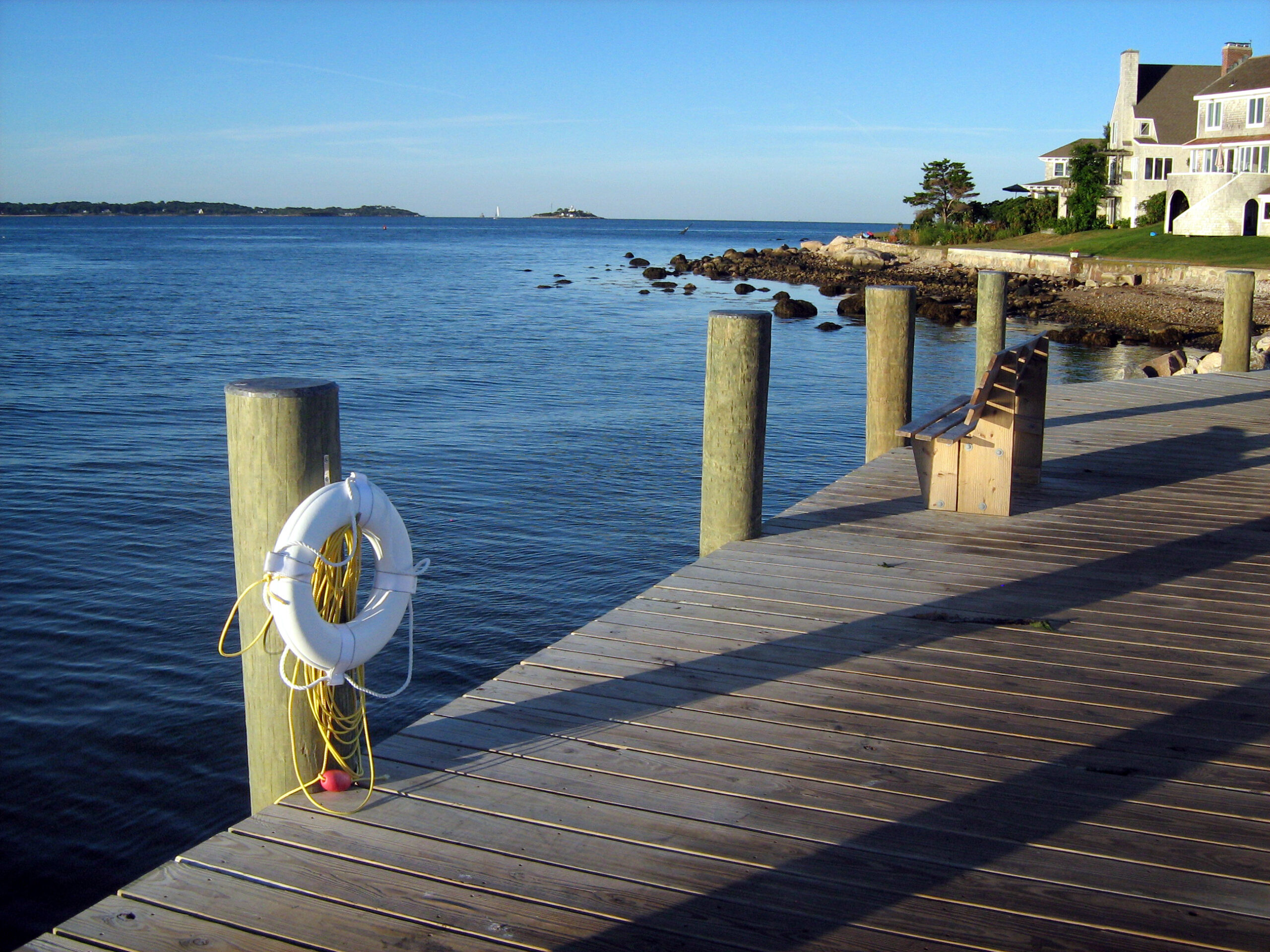 17 Connecticut islands you can drive to for lighthouses and harbor bites