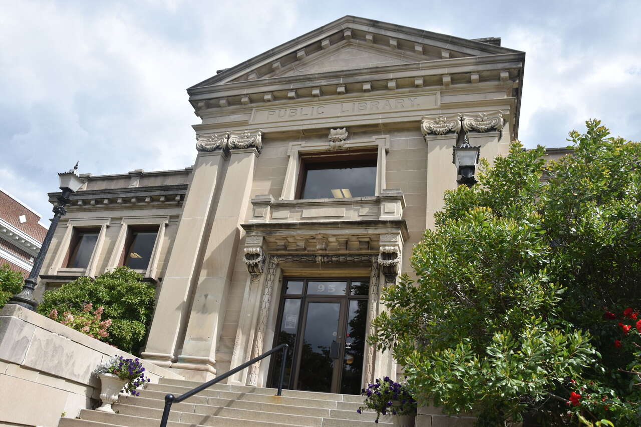 Manistee library, conservation district to host April Earth Day, seed swap events