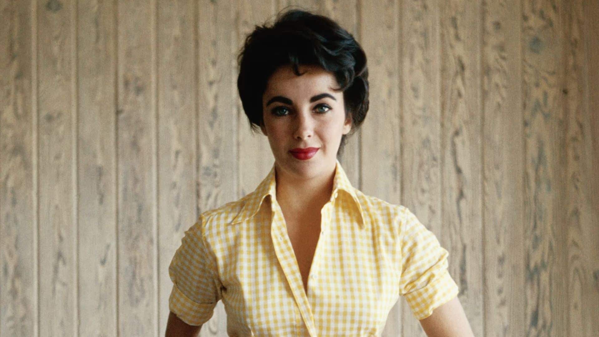 photos-from-the-life-of-hollywood-s-violet-eyed-legend