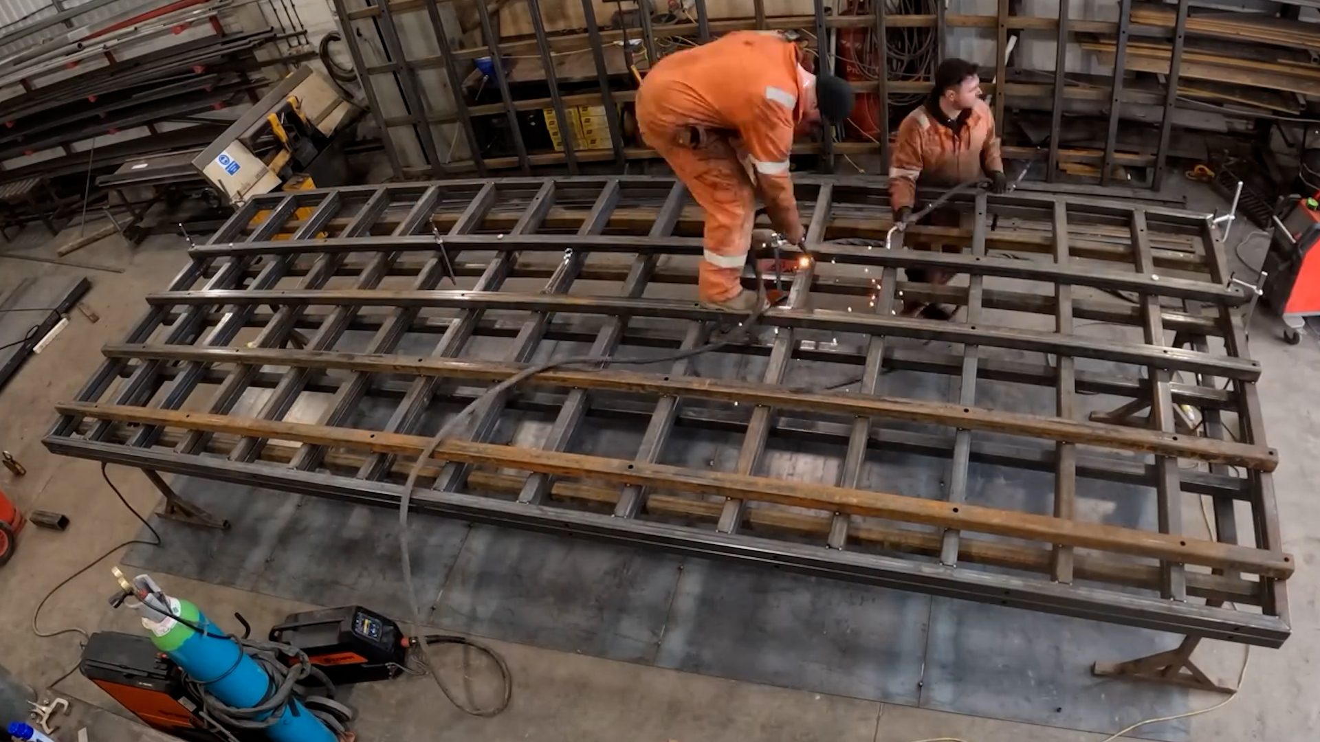 Team Fabrication on Heavy Steel Structure