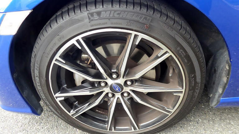 10 car upgrades that will hurt resale value