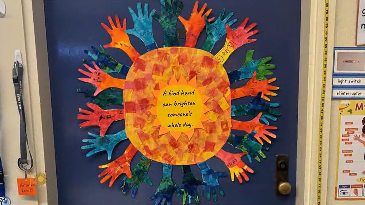 Signs of compassion from a deaf first-grader's classmates