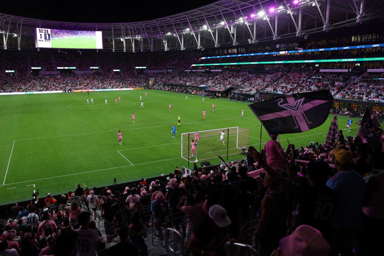 Inter Miami celebrates new stadium with house-warming party